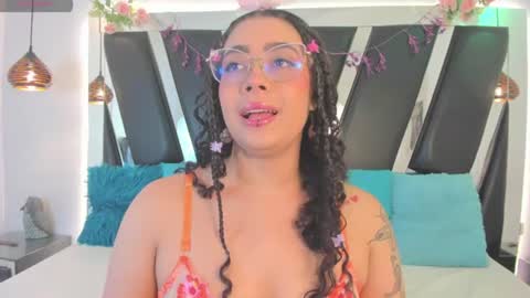 A N T O N E L L E  online show from 07/23/26, 11:30