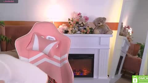 Snapshot of antonia_ferrero chatting on 10/12/25, 06:34 antonia_ferrero online show from 10/12/25, 06:34