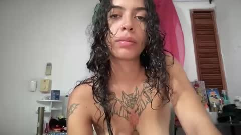 Antonia online show from 05/18/26, 05:02