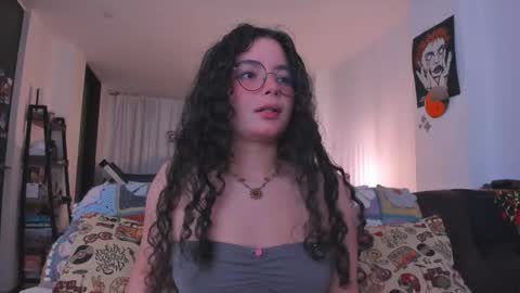 Antonia online show from 02/16/26, 03:57
