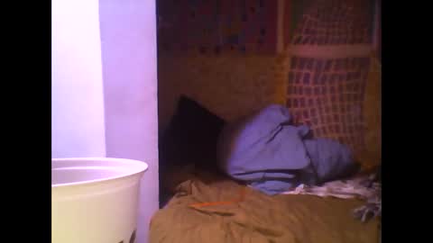 antoniiamaro online show from 10/19/25, 12:06