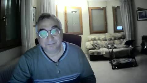 Antonio online show from 01/16/25, 01:16