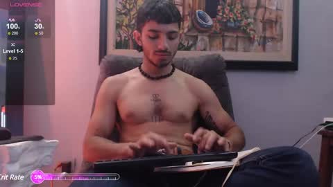 Snapshot of antoniocuervo chatting on 12/10/24, 12:38 Hadez online show from 12/10/24, 12:38