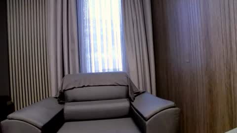 HI My name is Antonio online show from 07/15/26, 06:35