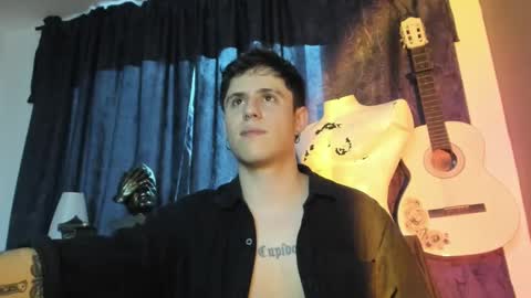 antonnello_ online show from 09/10/25, 10:54