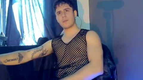 antonnello_ online show from 11/17/25, 03:40