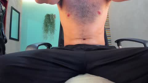 Juan Camilo online show from 12/24/24, 06:28