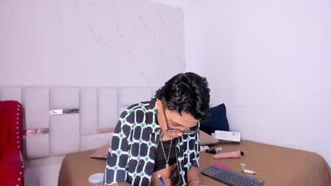 Snapshot of antony_d_ossa chatting on 06/09/26, 08:31 antony_d_ossa online show from 06/09/26, 08:31