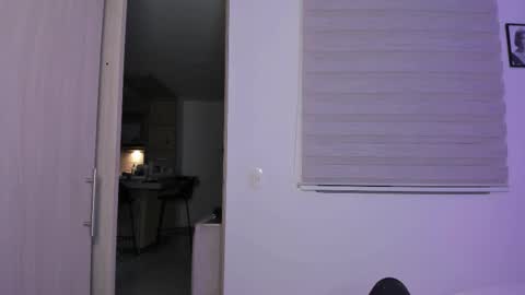 Maria Antonia online show from 10/06/25, 02:31