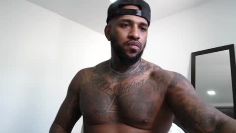 antwanblack11 online show from 12/08/24, 08:04