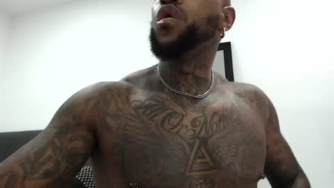 antwanblack11 online show from 01/03/25, 03:27