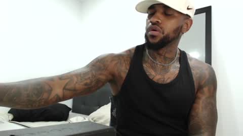 antwanblack11 online show from 01/23/25, 07:00