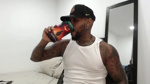 antwanblack11 online show from 02/06/25, 01:16