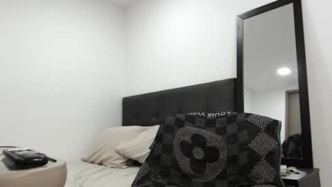 antwanblack11 online show from 02/13/25, 12:35