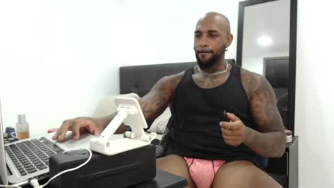 antwanblack11 online show from 03/03/25, 02:04