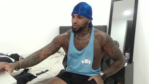 antwanblack11 online show from 09/28/25, 05:51