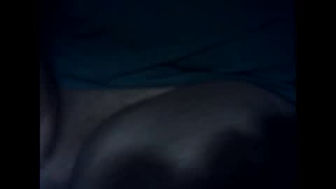 Snapshot of antxon12 chatting on 10/13/25, 04:23 antxon12 online show from 10/13/25, 04:23