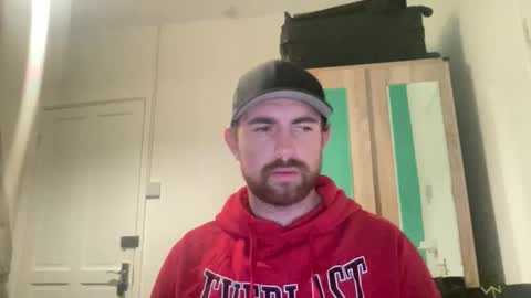 antzfitness online show from 10/28/25, 04:16