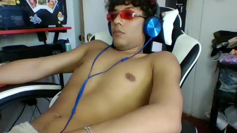 AnuarDHM online show from 11/03/25, 04:30