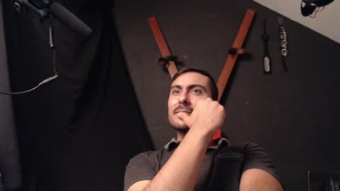 Anubis online show from 02/06/25, 02:33
