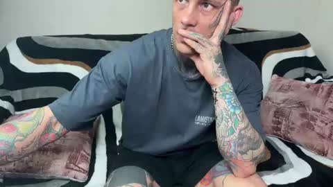 Tom online show from 07/05/26, 07:04