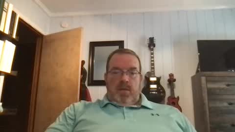 Snapshot of anvil1972 chatting on 03/06/25, 03:24 anvil1972 online show from 03/06/25, 03:24