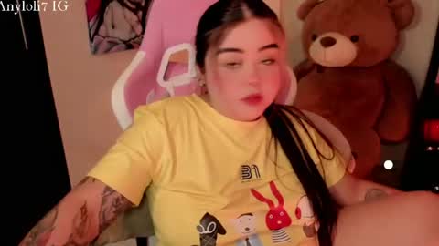   Independent model  online show from 07/22/26, 11:51