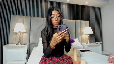 ANY online show from 01/03/25, 11:01