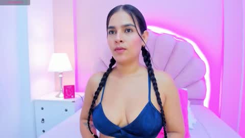 ANY online show from 09/11/25, 11:32