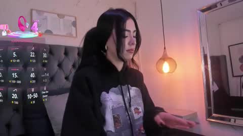 Snapshot of anya_belth chatting on 11/27/25, 07:16 anya_belth online show from 11/27/25, 07:16