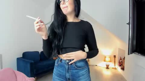 Anya online show from 12/04/25, 05:06