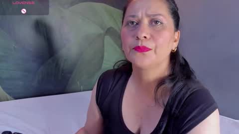 anya_milf69 online show from 09/09/25, 02:22
