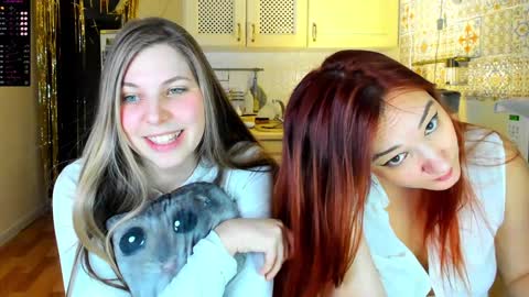 Anya online show from 01/19/25, 12:38