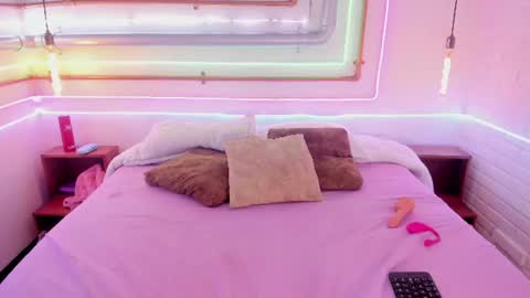 anya_shaffer online show from 06/13/26, 02:42