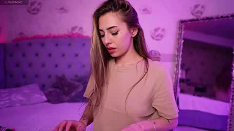 Snapshot of anya_sky_ chatting on 03/28/26, 06:46 anya_sky_ online show from 03/28/26, 06:46
