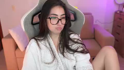 anya online show from 06/23/26, 11:03
