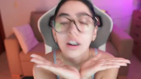 anya online show from 07/26/26, 07:21