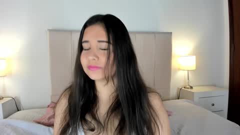 I am Anya online show from 12/23/24, 05:49