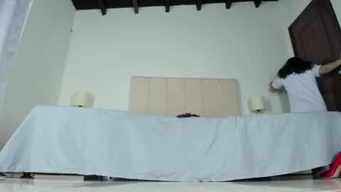 I am Anya online show from 01/05/25, 11:59