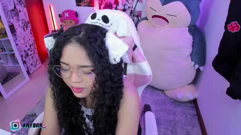 Any online show from 09/19/25, 04:47