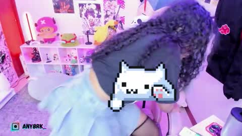 Any online show from 09/28/25, 01:55