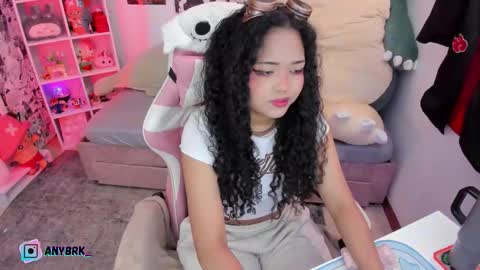 Any online show from 10/31/25, 12:11