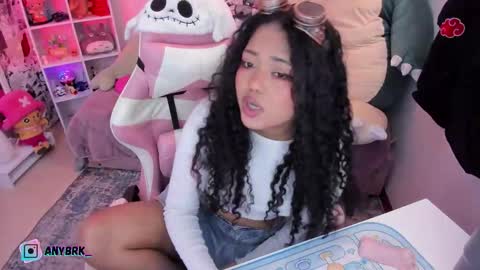 Any online show from 11/25/25, 02:00