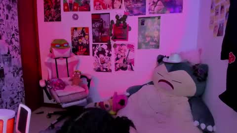 Any online show from 04/30/26, 05:03