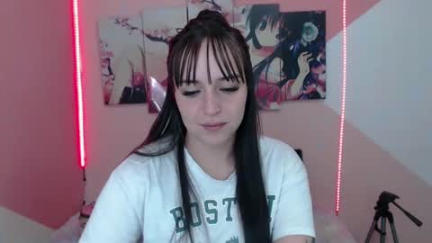Snapshot of anyela_bubble19 chatting on 03/06/25, 08:27 Anyela online show from 03/06/25, 08:27