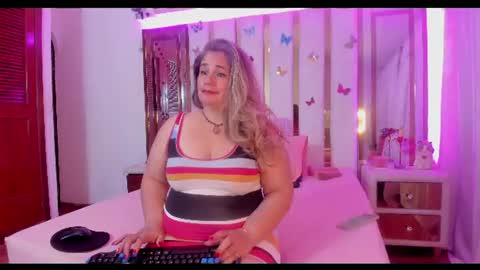 Anyela  online show from 06/14/26, 03:19