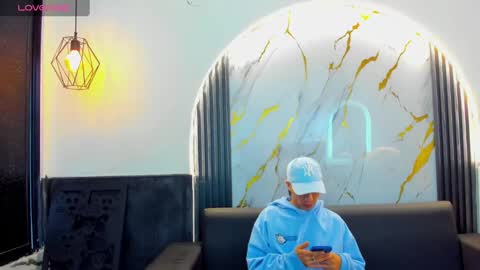 Snapshot of anyelo_sexyhot chatting on 09/28/25, 11:37 anyelo_sexyhot online show from 09/28/25, 11:37