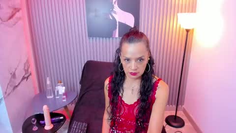 Snapshot of anyvegaa chatting on 09/22/25, 12:07 Any online show from 09/22/25, 12:07