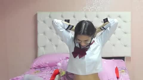 Snapshot of aome_rainbow2 chatting on 02/28/25, 01:15 Aome Rainbow online show from 02/28/25, 01:15