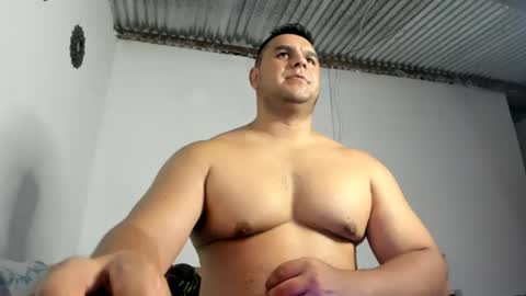 follow me   here you find me online show from 07/06/26, 09:39